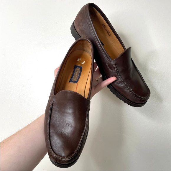 Coach Shoes - Vintage Coach Bridle Italian Leather Lug Sole Loafers Chocolate Brown Sz 10